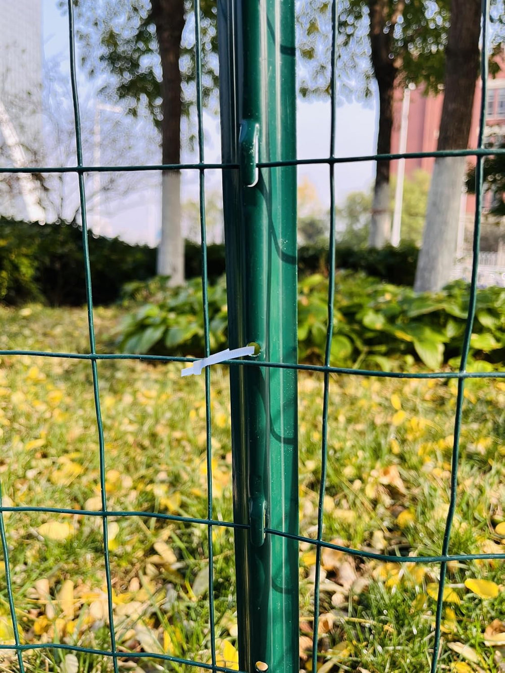 4 Feet Metal Fence Post Green, Pack of 15, for 36 Inch High Garden Welded Wir...