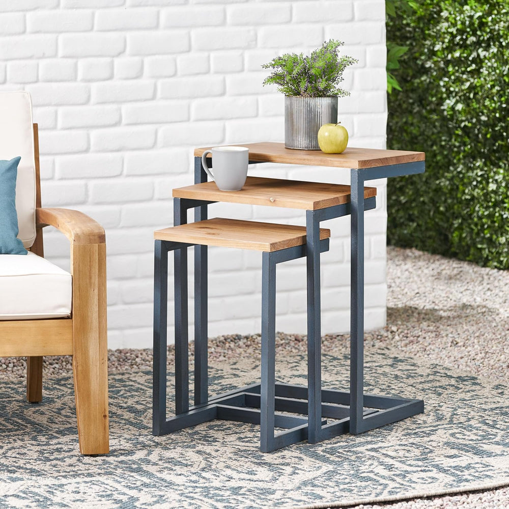 Nesting Table