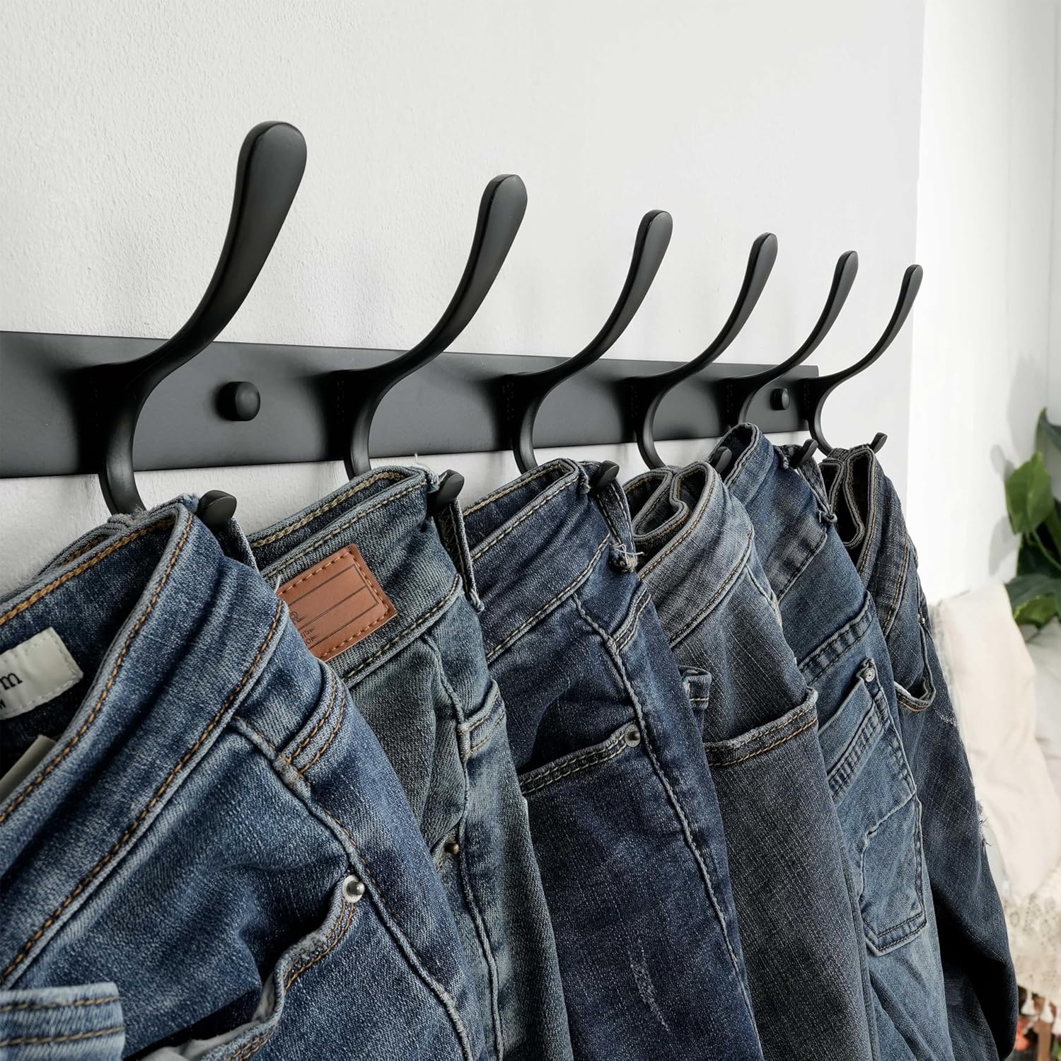SKOLOO Coat Rack Wall Mounted - 6 Hooks, Heavy Duty, Stainless Steel, Metal Wall Hanger, Sturdy Coat Hooks for Hanging Coats, Jacket, Clothes, Hats - Black