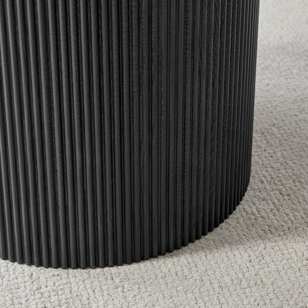 Furniturebox UK Dining Table - 'Penrose' Black 120cm 4-6 Seat Round W...