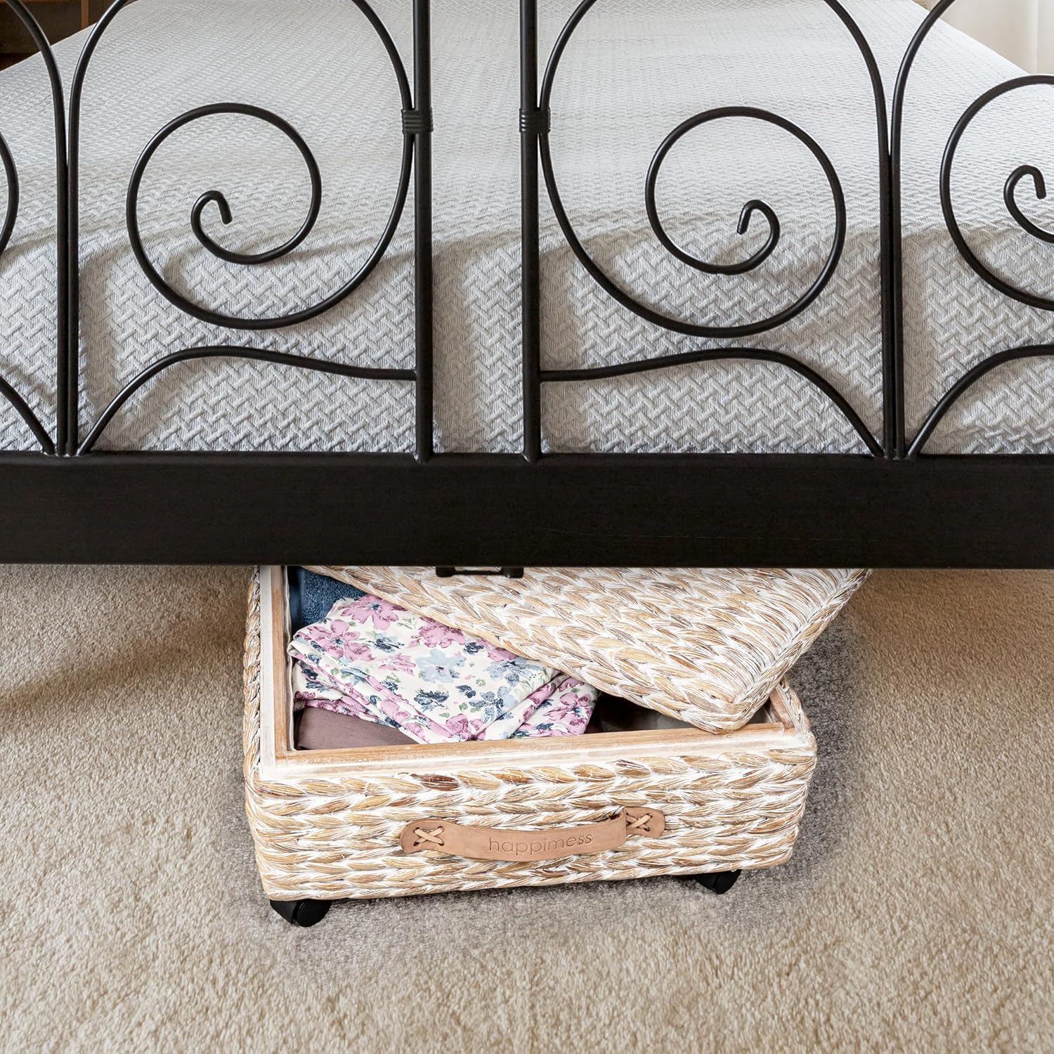 happimess BSK1006C 26.38" Chett Minimalist Hand-Woven Hyacinth/Wood Underbed Storage Bin with Wheels and Handles for Storage and Decoration in Bathroom, Bedroom, Closet,Entryway,Guest Room, White Wash