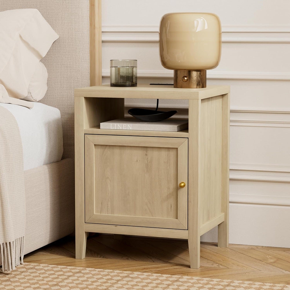EYYTHUNG Farmhouse End Table with Charging Station Set of 2, Modern Nightstan...