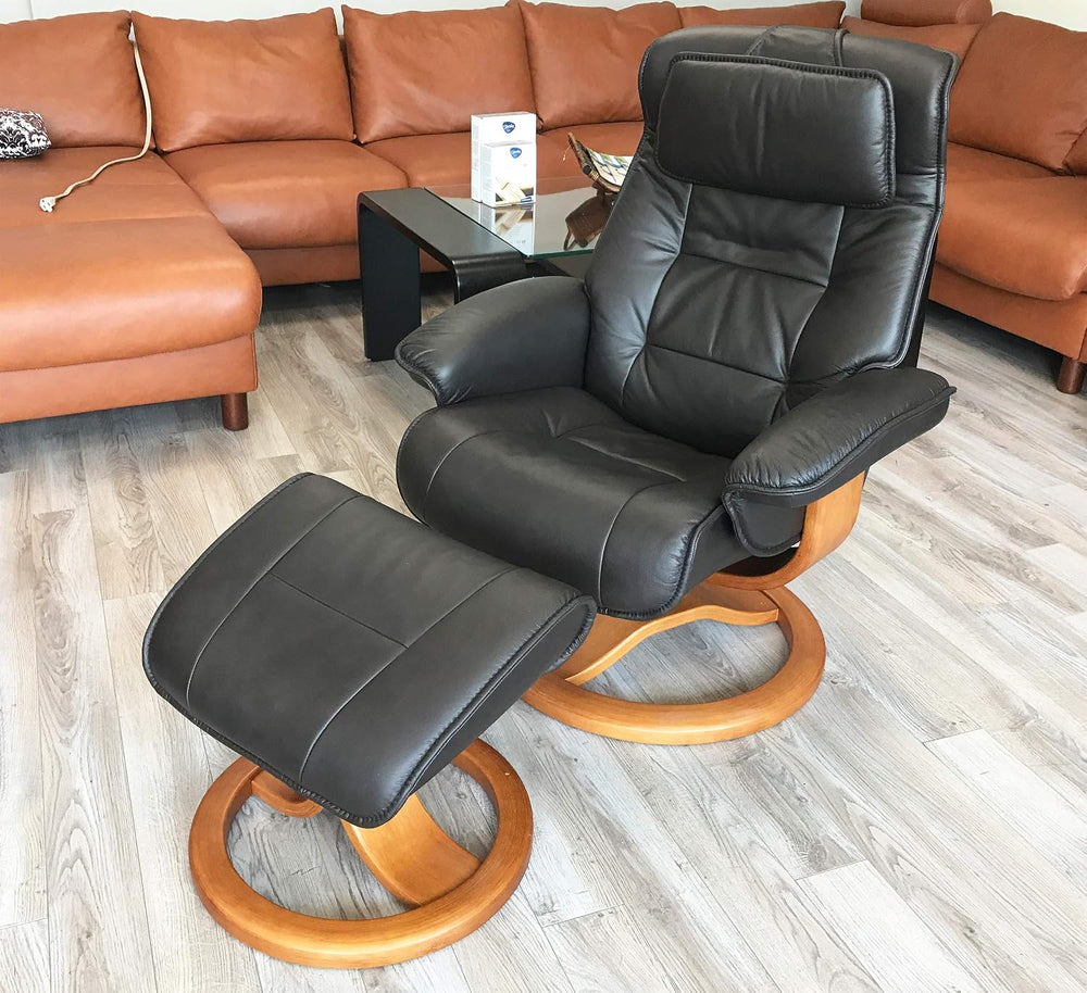 Fjords Mustang Large Leather Recliner Chair and Ottoman Norwegian Ergonomic F...