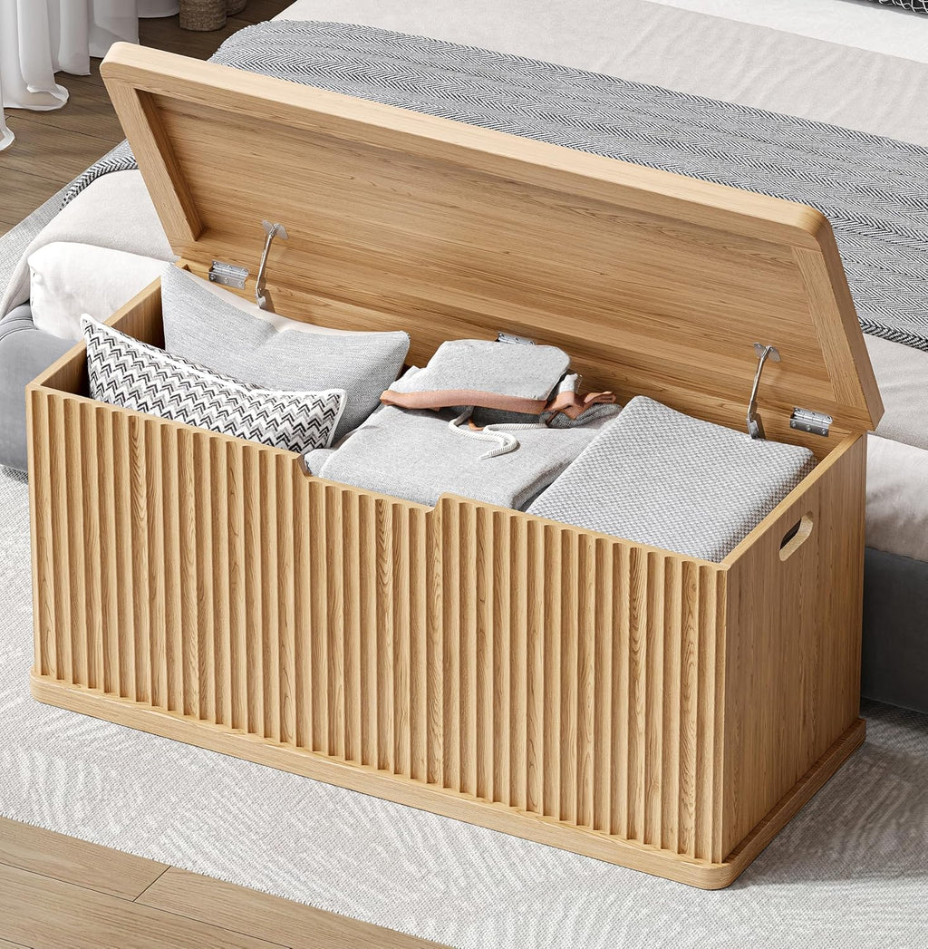 Akxomel 37.4" Fluted Storage Chest Wooden Storage Trunk 2 Safety Hinges Oak | Storage Chest with 2 Safety Hinges & Lift Top, Wooden Box Bench with Curved Profile, for Living Room, Entryway, Bedroom