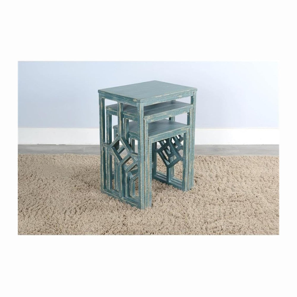 Sunny Designs Marina Sea Grass Solid Wood and Veneers Nesting Table
